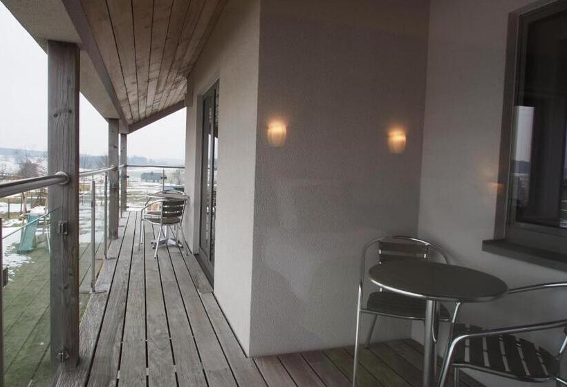 غرفة كمفورت مع بلكونة, B&b La Chabetaine