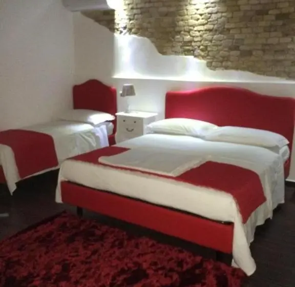 اتاق ساده سه‌ نفره, B&b S.antonio