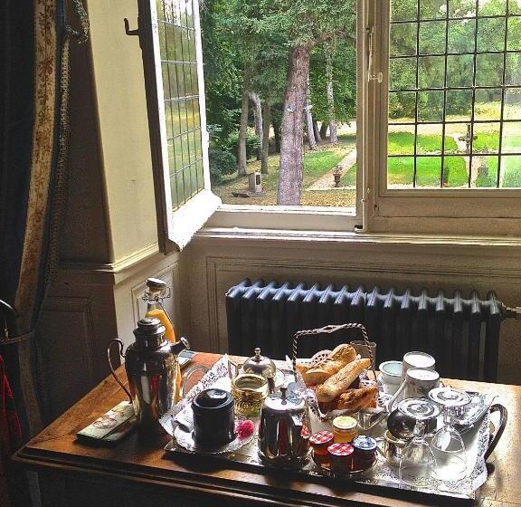 ガーデンビュースタンダードルーム, Château De Varennes