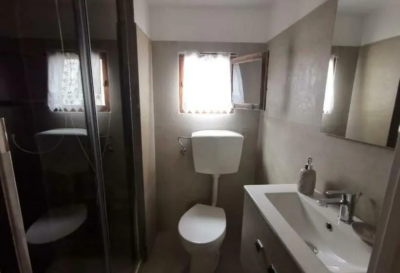 スタンダードルーム, Sant Elia B&b