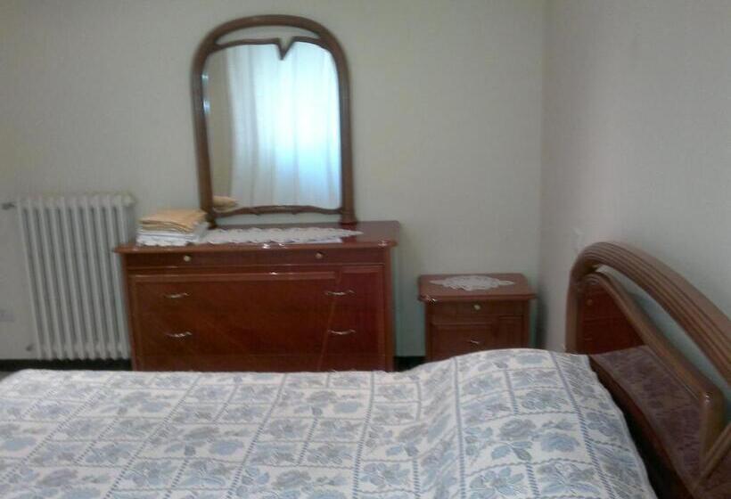 غرفة قياسية حمام مشترك, B&b In Centro