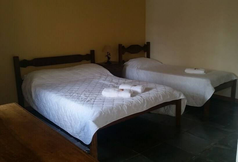 اتاق استاندارد سه نفره, Pousada Prana Bichinho