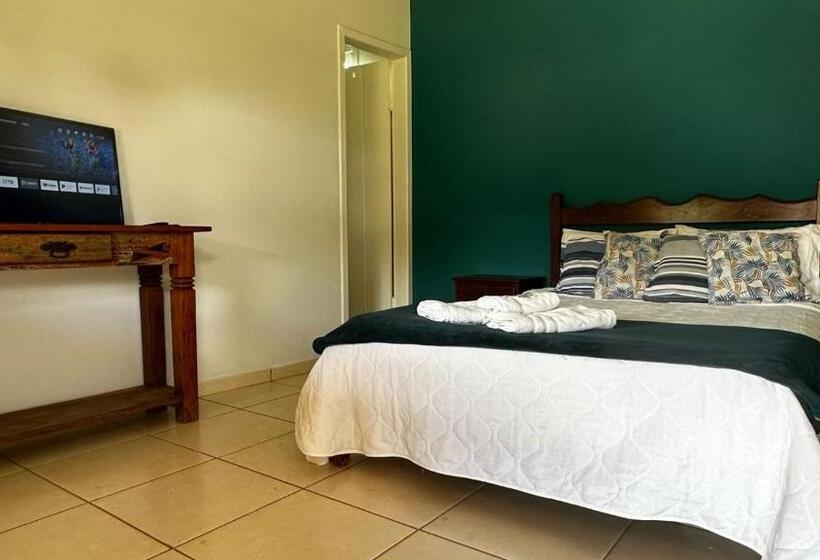 اتاق استاندارد سه نفره, Pousada Prana Bichinho