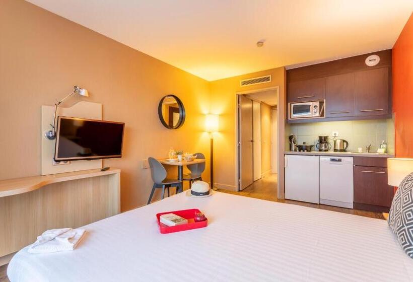 Escritório Estandar Cama Casal, Comfort Aparthotel Marseille Prado