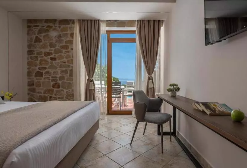 سوئیت مدیریتی 2 خوابه, Alia Palace Hotel   Adults Only 16+