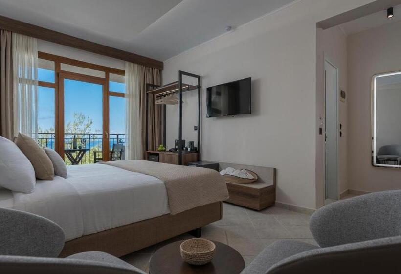 غرفة سوبيريور مطلّة علي البحر, Alia Palace Hotel   Adults Only 16+