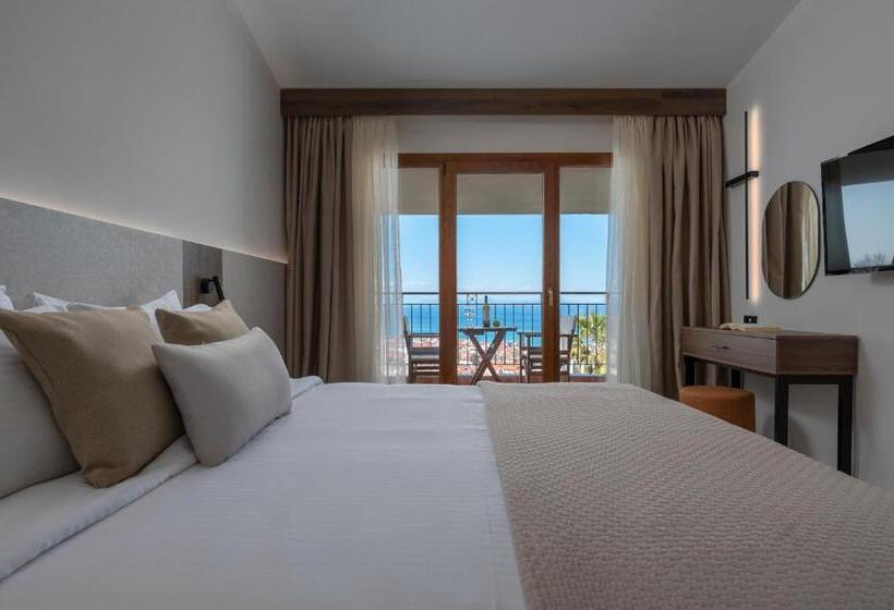 Triple Room Sea View, Alia Palace Hotel   Adults Only 16+