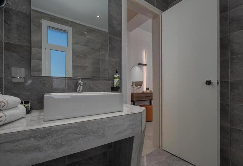 Triple Room Sea View, Alia Palace Hotel   Adults Only 16+