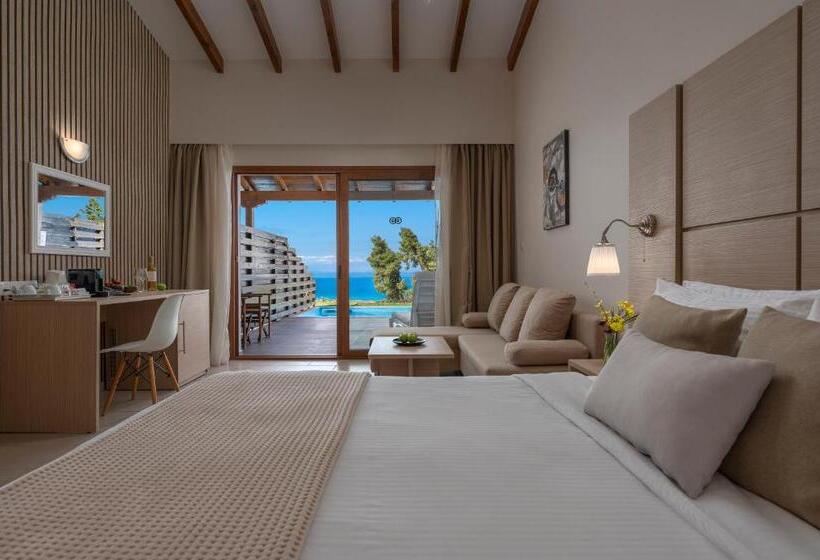 جناح جونيور مزوَّد بحمام سباحة, Alia Palace Hotel   Adults Only 16+