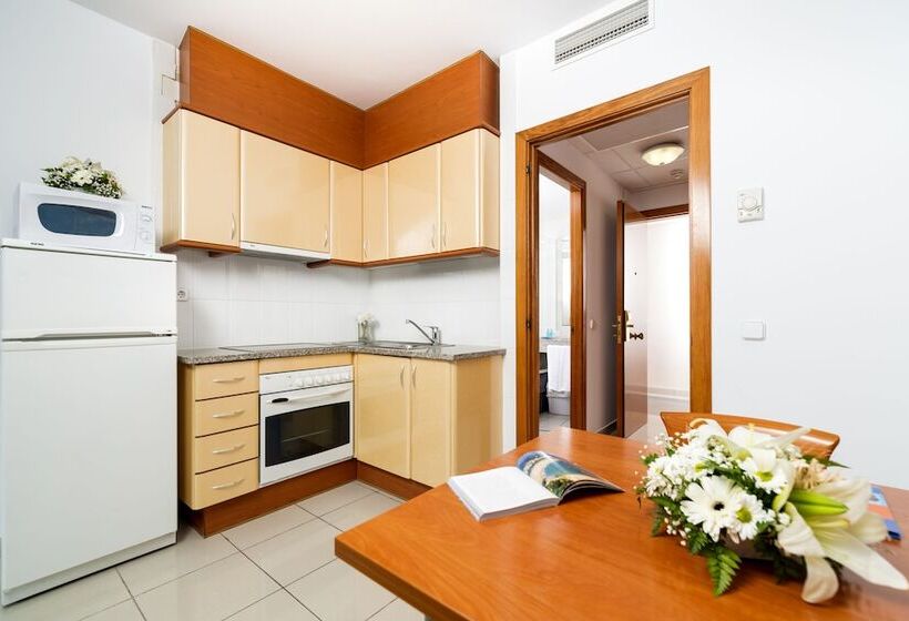 إستديو قياسى مزود بشرفة, Aparthotel Costa Encantada