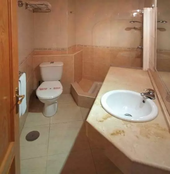آپارتمان 1 خوابه, Apartamentos Doramar