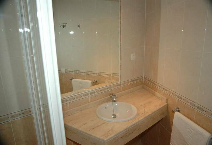 شقة غرفة واحدة, Apartamentos Doramar