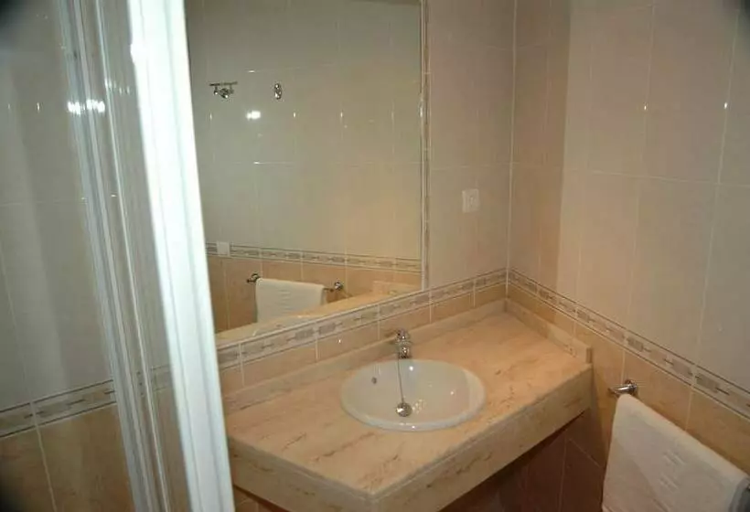 آپارتمان 1 خوابه, Apartamentos Doramar