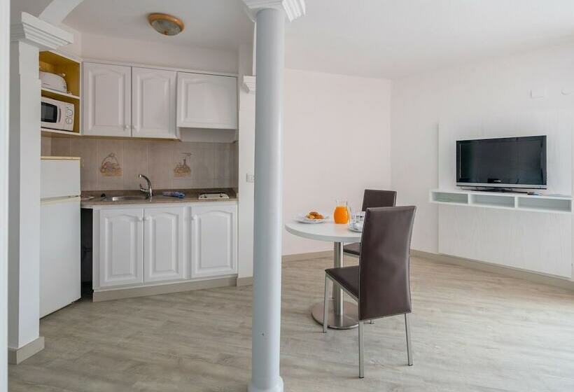 דירת חדר סופריור, Checkin Bungalows Atlantida