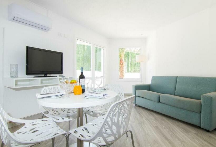 דירת חדר פרמיום, Checkin Bungalows Atlantida