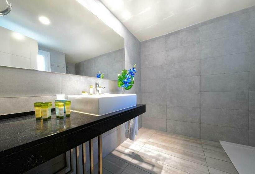 패밀리 스위트, Aqua Suites