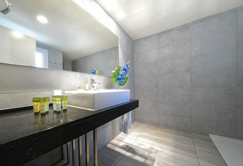 패밀리 스위트, Aqua Suites