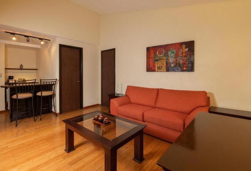 豪华套房, Es Villa Mercedes San Cristobal