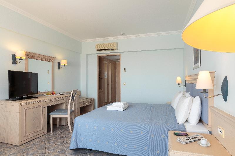 بانگلوی استاندارد با چشم‌انداز دریا, Lindos Princess Beach