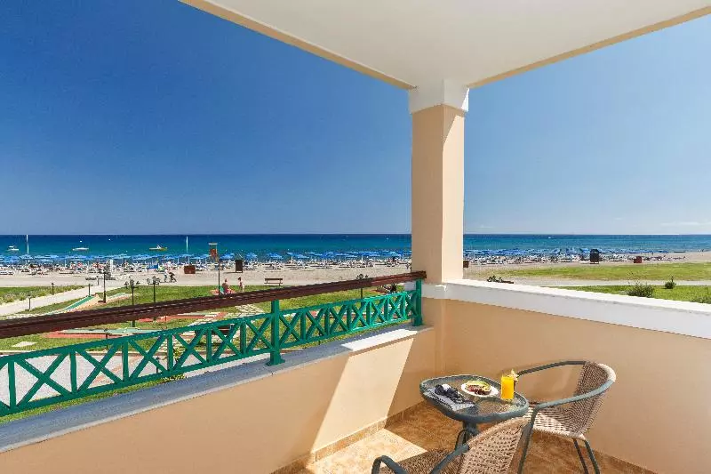 オーシャンビューのスタンダードバンガロー, Lindos Princess Beach