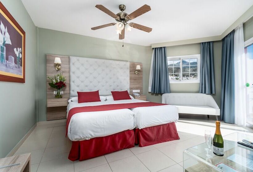 חדר סופריור צדדי נוף לים, Los Arcos