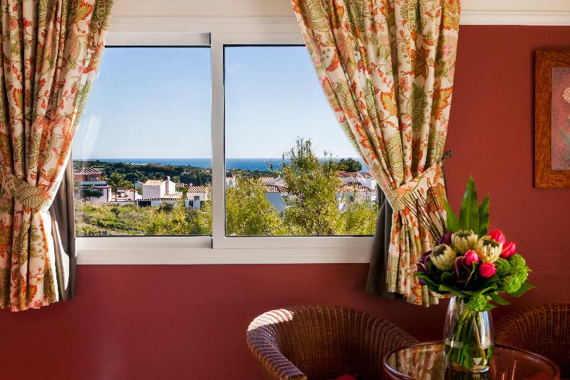 חדר סופריור, Los Arcos