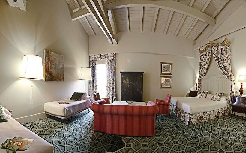 חדר משפחתי, Palacio Urgoiti