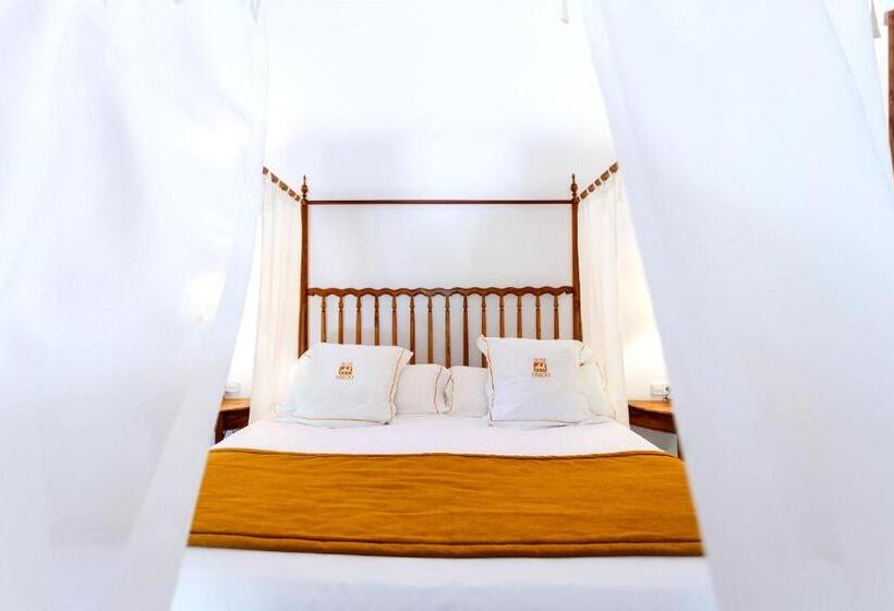 Полулюкс Одноместный с Террасой, Finca Hotel Son Palou