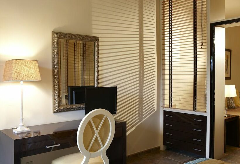 디럭스 패밀리 룸, Princess Resort, Santikos Collection
