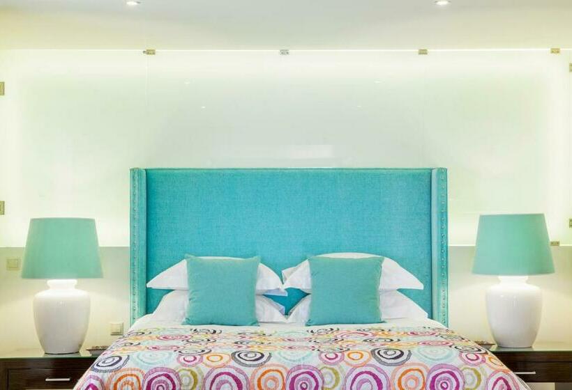 전용 풀장 스위트, Princess Resort, Santikos Collection