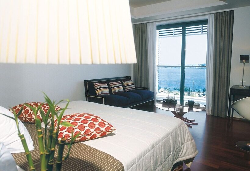 اتاق لوکس با چشم‌انداز دریا, The Roc Club, A Grecotel Hotel To Live