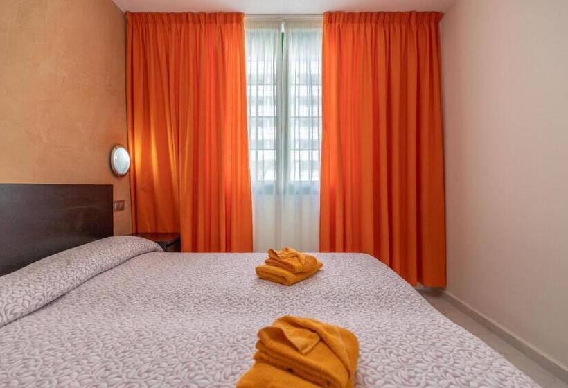 带1个卧室的公寓, Optimist Tenerife