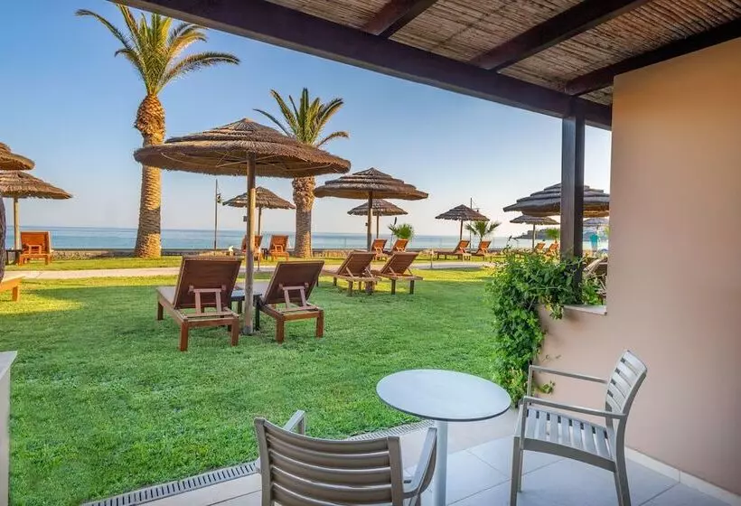 オーシャンビュージュニアスイート, Blue Sea Beach Affiliated by Melia