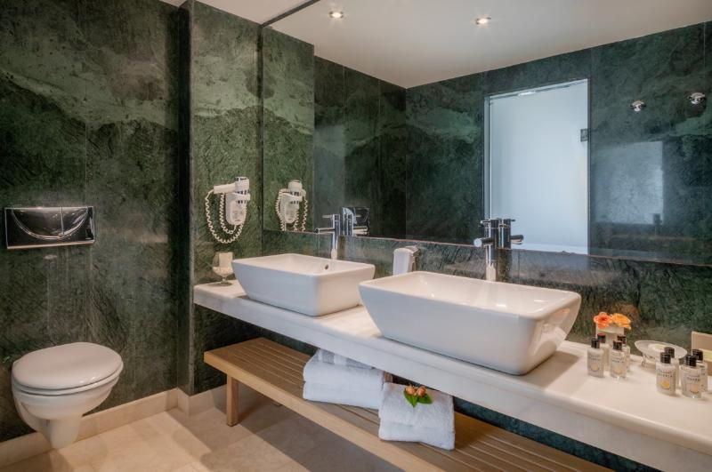 Люкс с Бассейном, Blue Sea Beach Affiliated by Melia