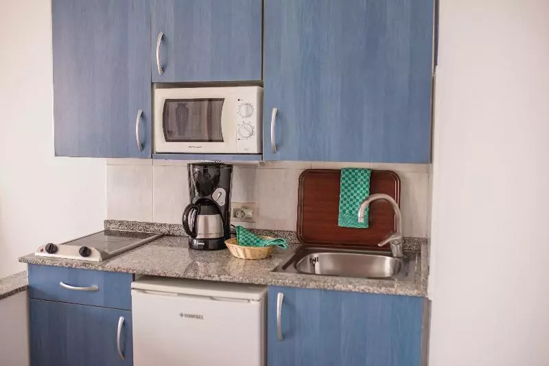 استودیوی کلاسیک, Servatur Montebello
