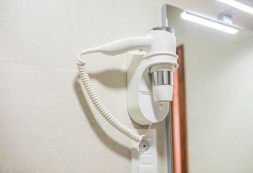 آپارتمان 1 خوابه با چشمانداز جانبی دریا, Servatur Montebello