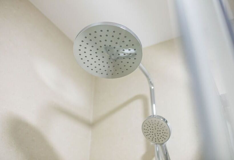 آپارتمان 1 خوابه با چشمانداز جانبی دریا, Servatur Montebello