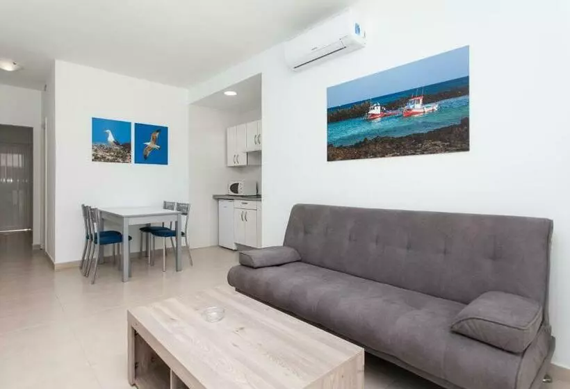 آپارتمان 2 خوابه با چشمانداز دریا, Tao Caleta Playa