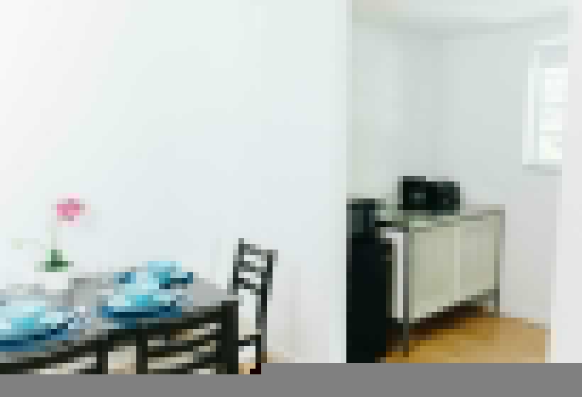 جناح جونيور, Aqua Hotel & Suites