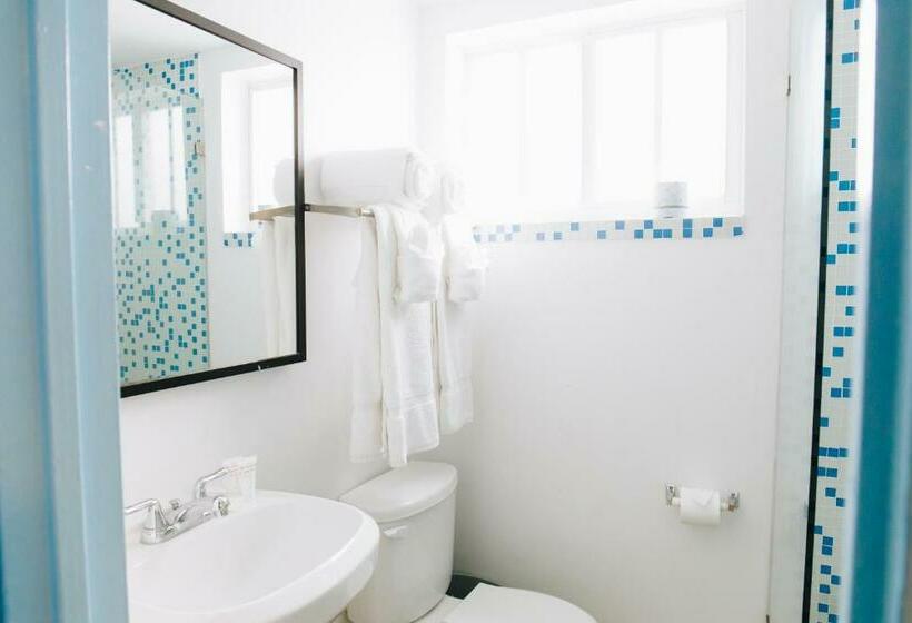 غرفة قياسية سرير كينج, Aqua Hotel & Suites