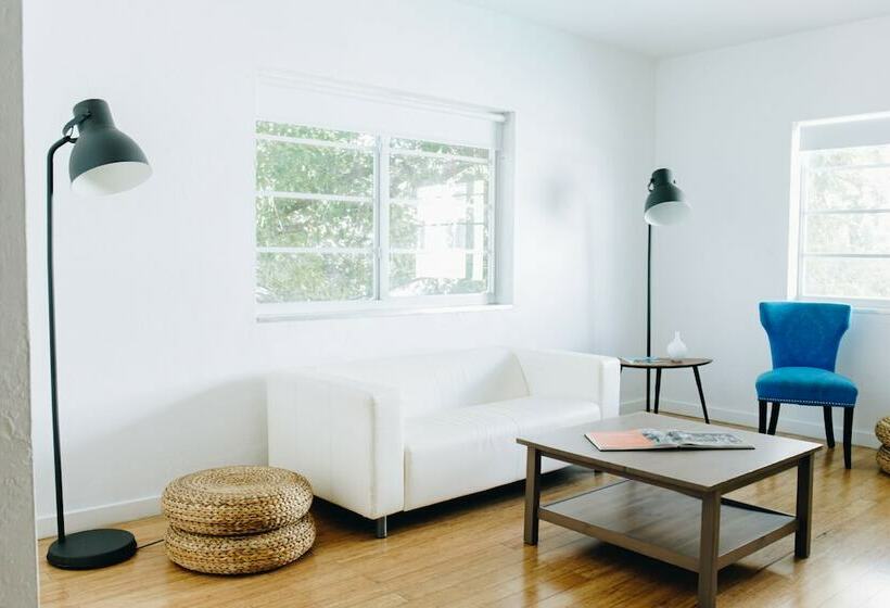 סוויטה, Aqua Hotel & Suites