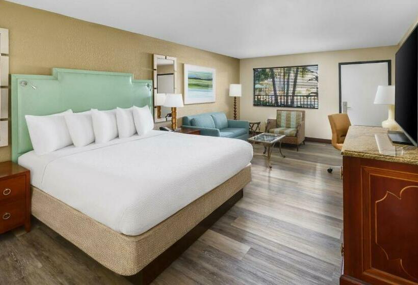 Номер Deluxe Кровать Кинг, Coco Key Hotel & Water Park Resort