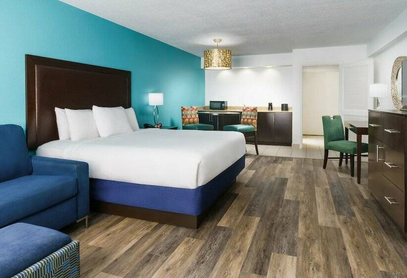 Номер Deluxe, Coco Key Hotel & Water Park Resort