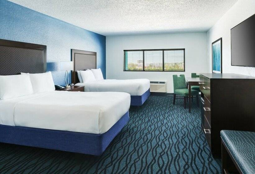 Номер Deluxe, Coco Key Hotel & Water Park Resort