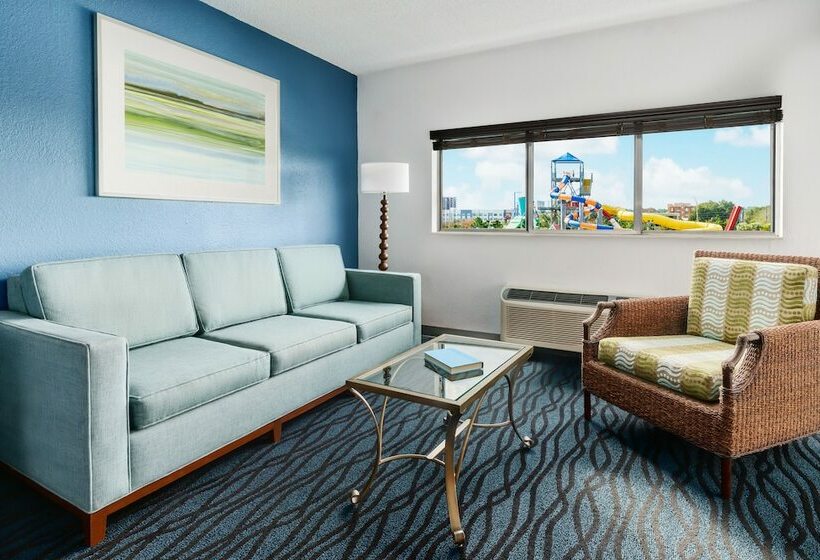 Номер Deluxe, Coco Key Hotel & Water Park Resort