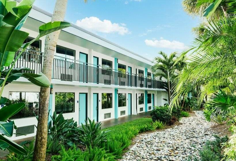 Номер Стандарт 2 Двуспальные Кровати, Coco Key Hotel & Water Park Resort