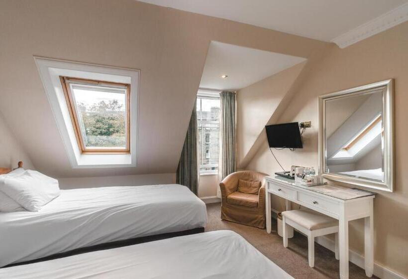 חדר סטנדרט, Ceilidh Donia