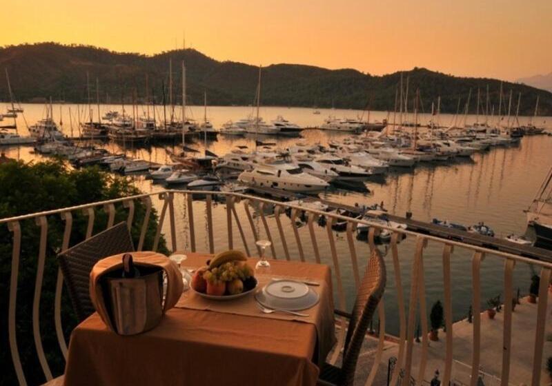 חדר דלוקס לשלושה עם נו לים, Doruk