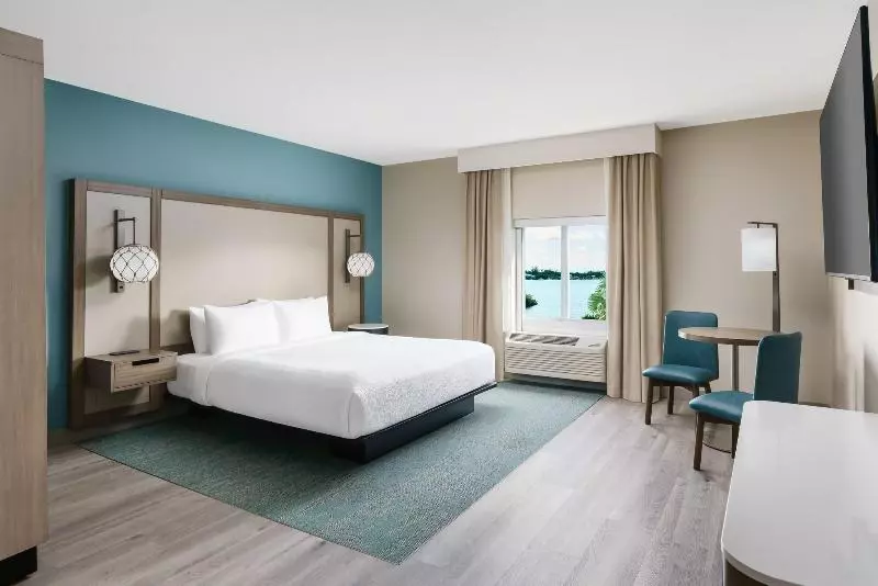 身障者適用スタンダードルーム, Fairfield By Marriott Inn & Suites Marathon Florida Keys