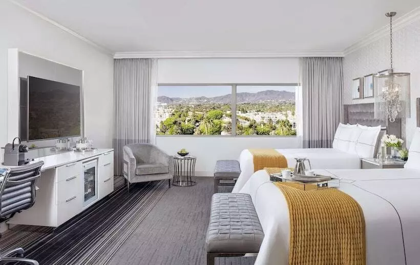 اتاق لوکس با چشم‌انداز شهر, Huntley Santa Monica Beach